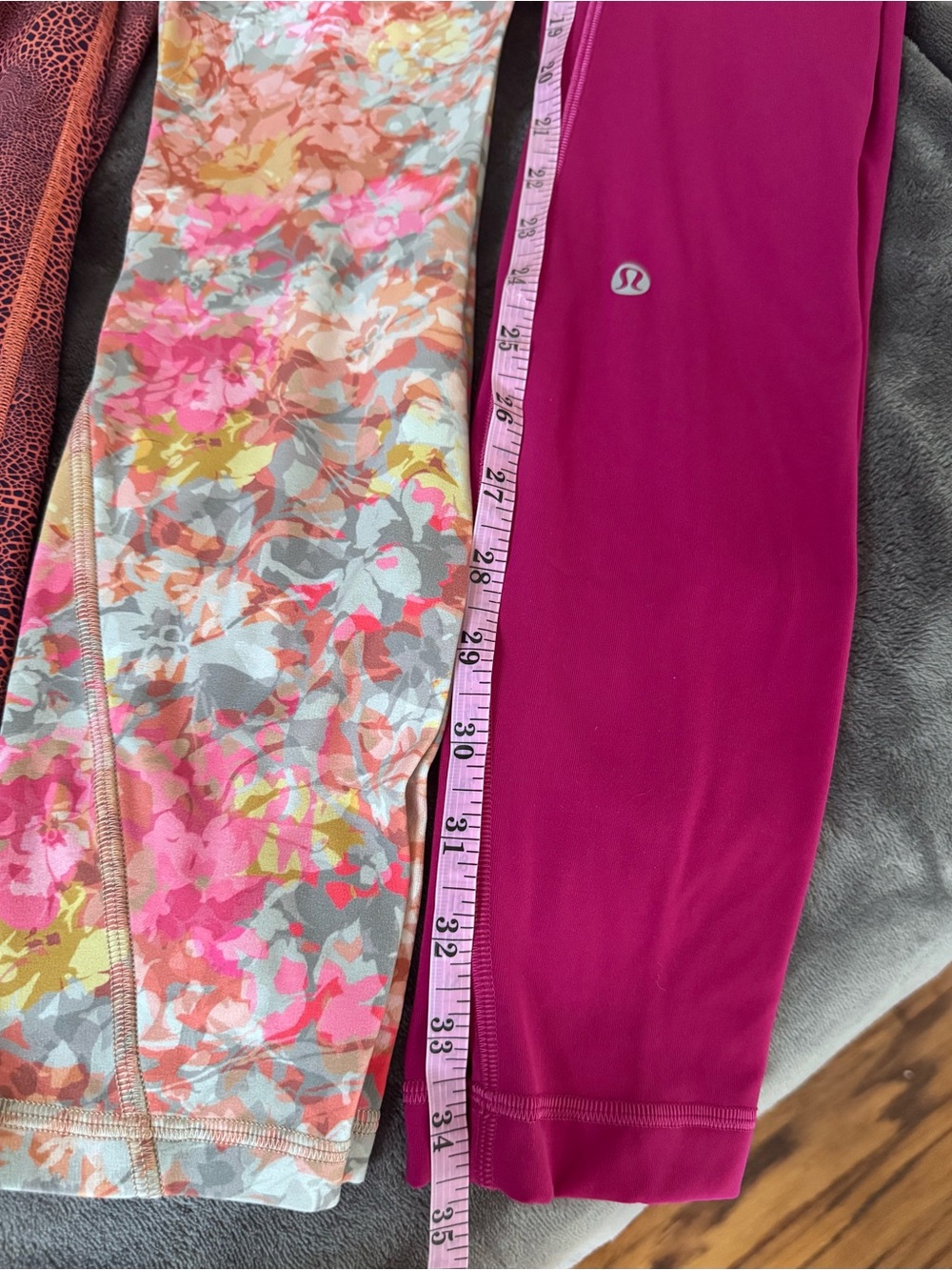 Lululemon legging bundle - 6 pairs. Great condition! - Picture 6 of 16